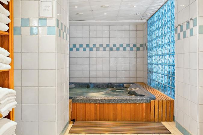 Jacuzzi